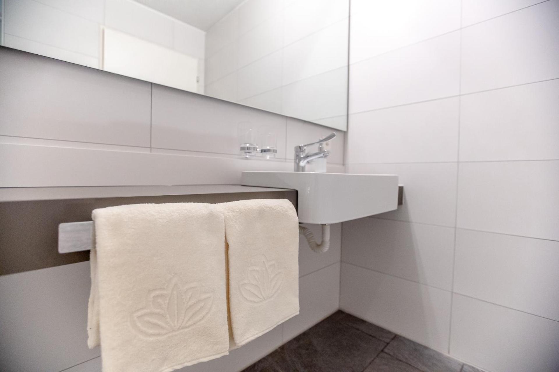 Miralago Locarno Easy Rooms Muralto Номер фото